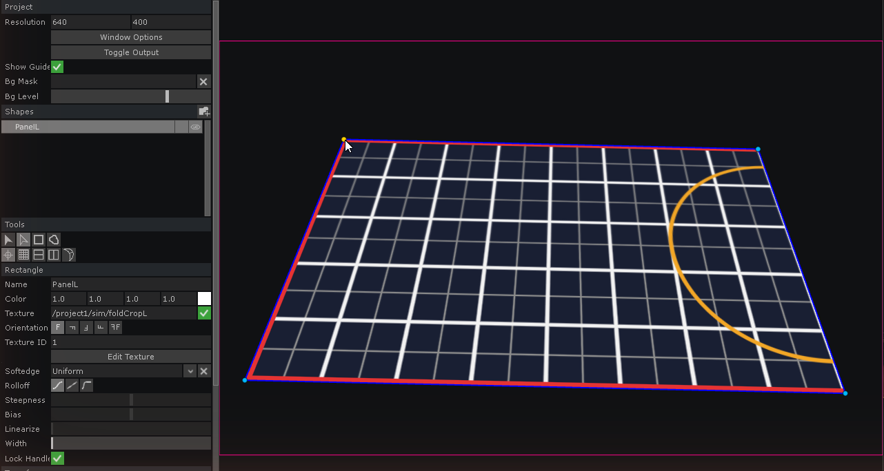 左台 kantanMapper 的編輯視窗,左側 Resolution 是 640 與 400,Shapes 清單選取了一個矩形,右側的矩形已拉成梯形,四個角各有一個圓點,滑鼠停在左上角的點上
